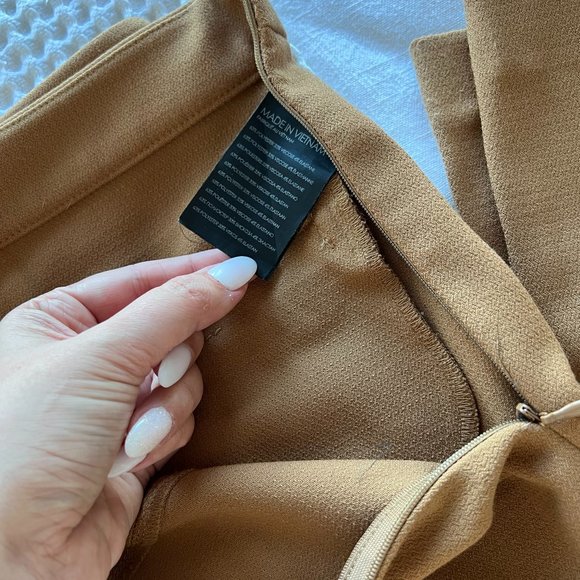 Club Monaco Slim Full Length Kick Flare Pant - Picture 8 of 8